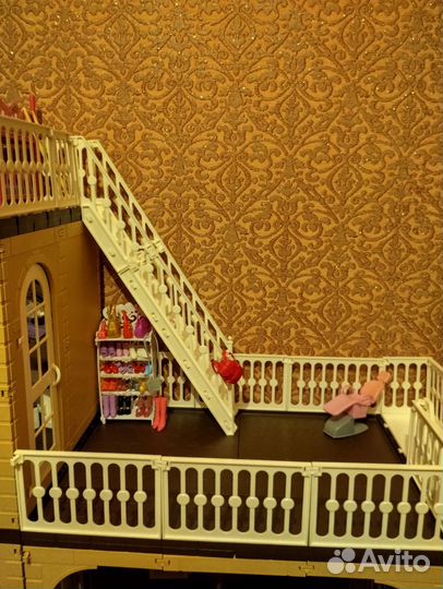 Большой домик для барби