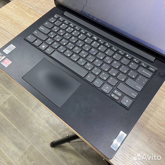 Lenovo Ryzen 5 5500u, 8Gb, SSD - Гарантия