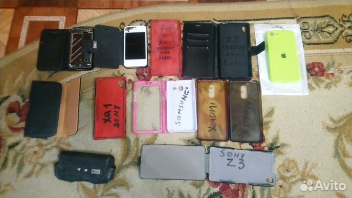 Чехлы для смартфонов