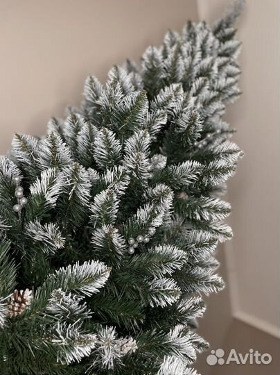 Исскуственная елка, ель