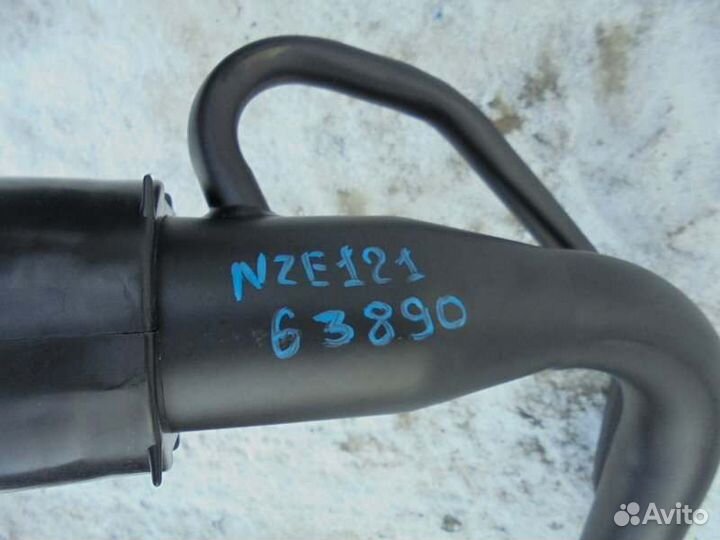 Горловина топливного бака Toyota Corolla Fielder