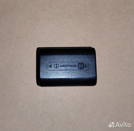 Аккумуляторная батарея Sony NP-FH60