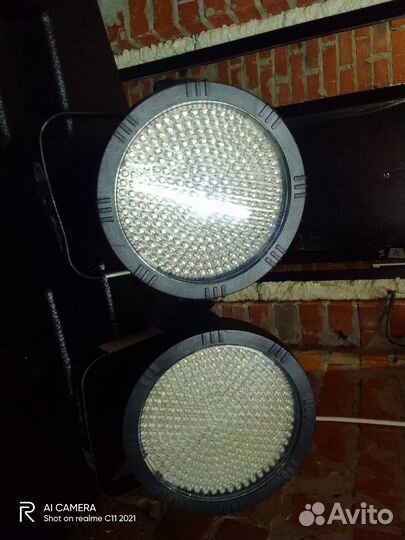 Светомузыка. Roxton Pl 270