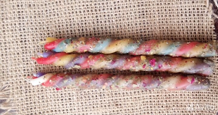 Свечи заряженные восковые с травами