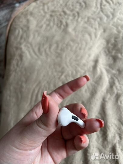 Наушник air pods pro правый