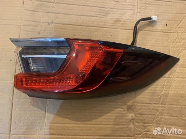 Фонарь задний левый Toyota Corolla E210