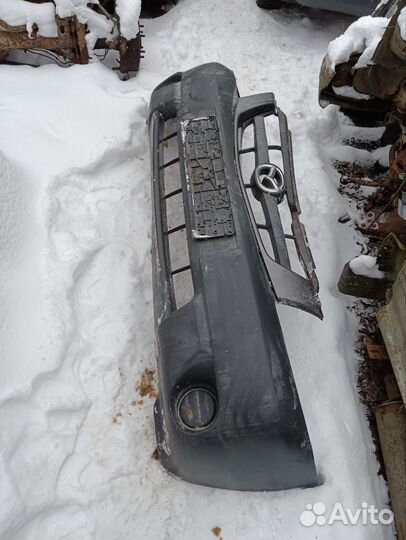 Бампер передний Mazda Tribute 2002 (есть дефект)