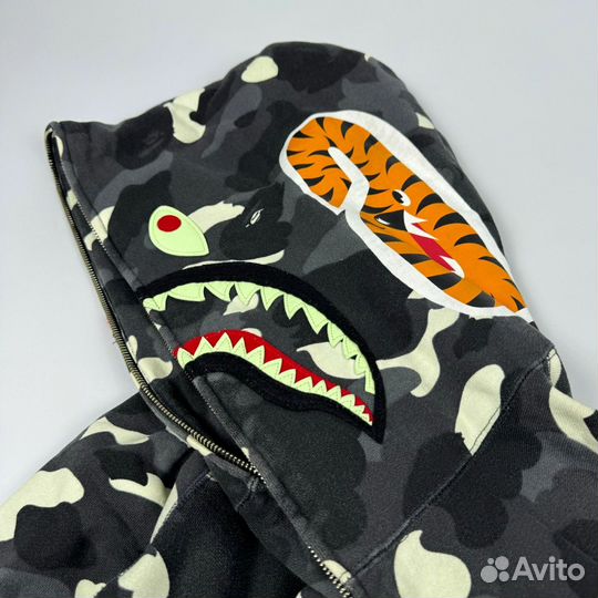 Зип худи A Bathing Ape Shark Full Zip Glow