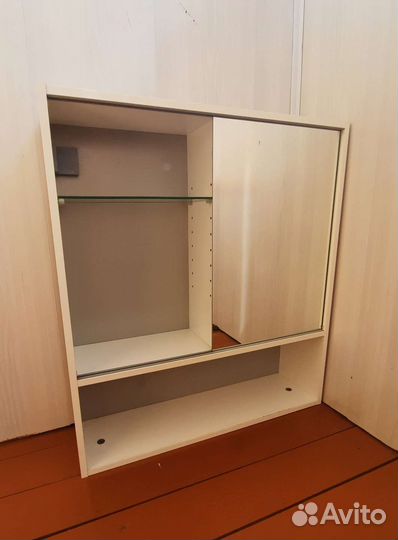 Шкавчик с Зеркалом, полочками в ванну IKEA