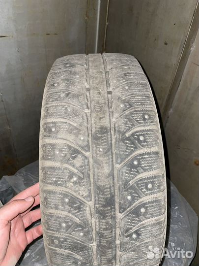 Bridgestone Ice Cruiser 5000 225/60 R16