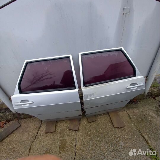 Продаю двери