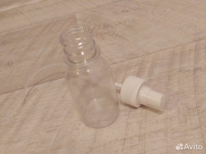 Бутылка c атомайзером спрей