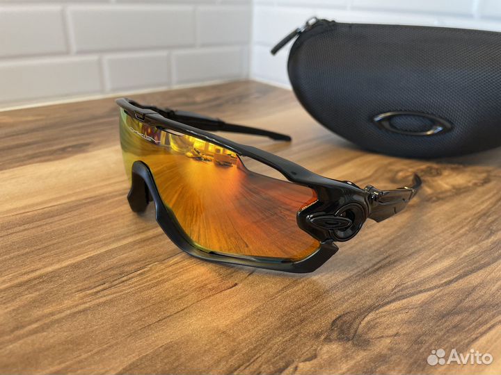 Oakley Jawbreaker солнцезащитные очки