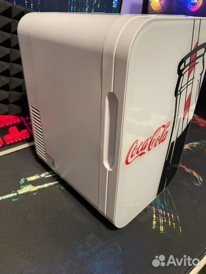 Минихолодильник новый