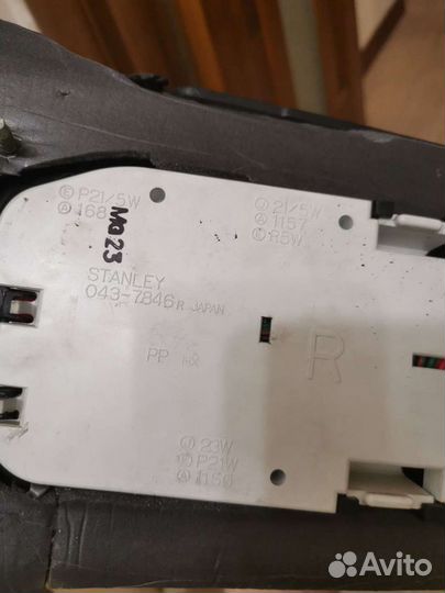 Задний внешний левый фонарь Mazda 626