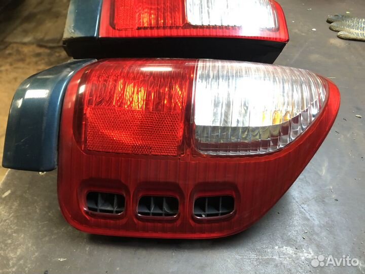 Фонари задние isuzu rodeo