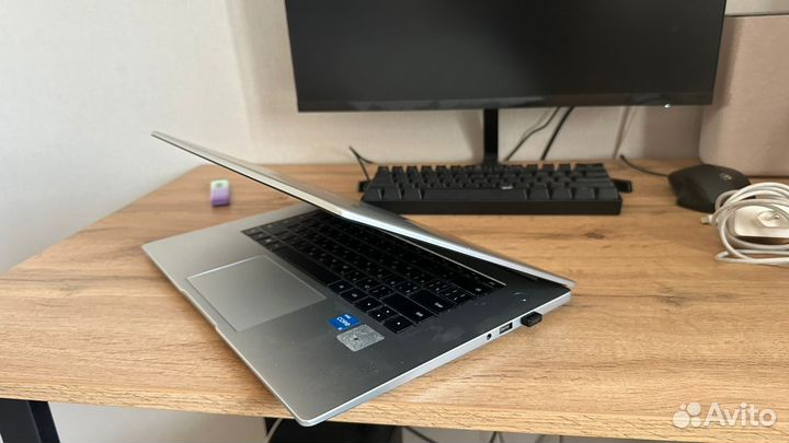 Huawei matebook d15