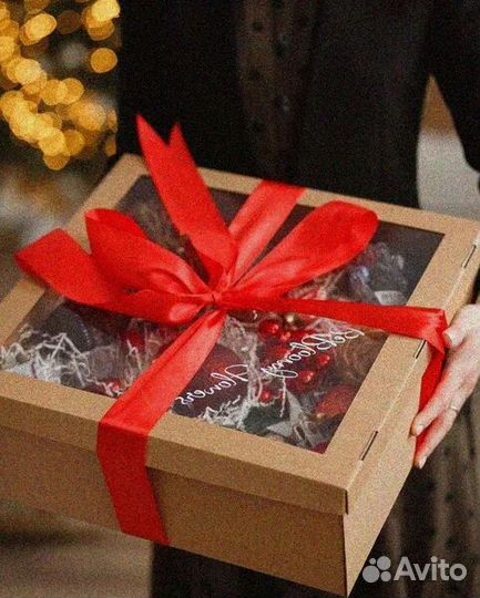 Подарочная коробка производство