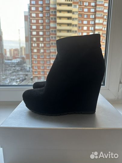 Ботинки женские демисезонные