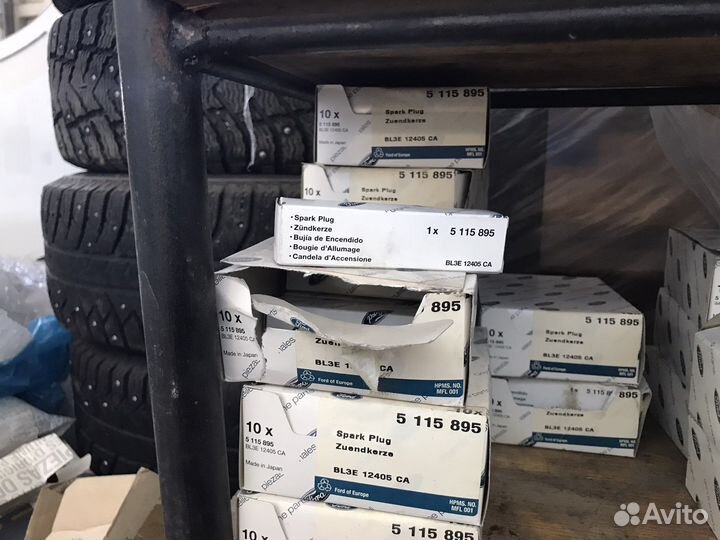 Продам на Форд иридивые свечи
