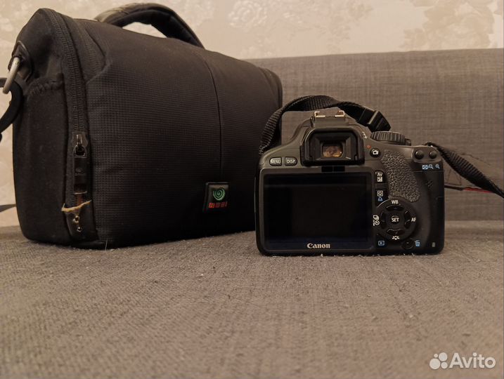 Canon 550D + EF 50mm f/1.4 USM