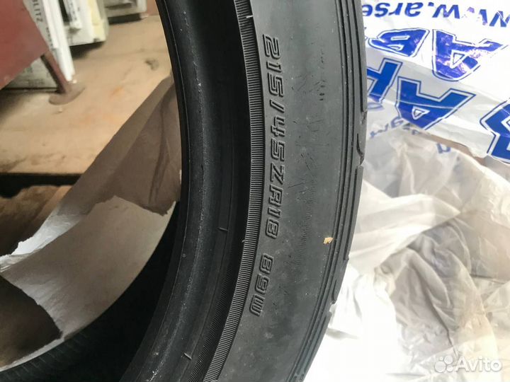 Dunlop SP Sport LM703 215/4.5 R18