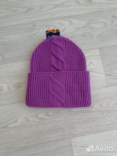 Новая женская шапка шерстяная фуксия р. 54-56