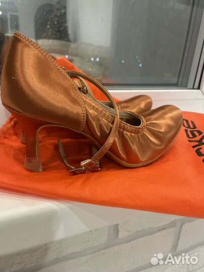 Бальные туфли стандарт