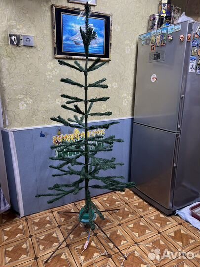 Елка искусственная вращающаяся