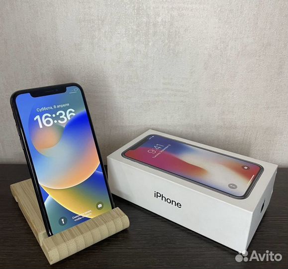 iPhone x 64