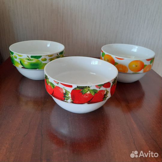 Салатники или чашки для супа