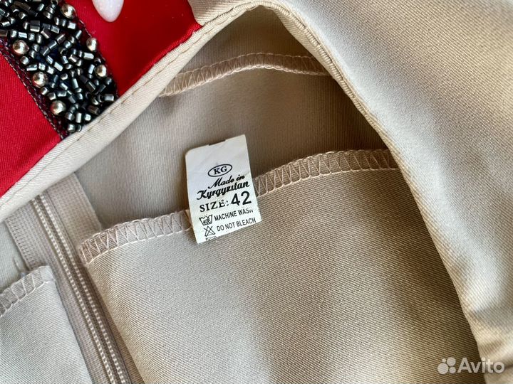 Платье женское 42 размер