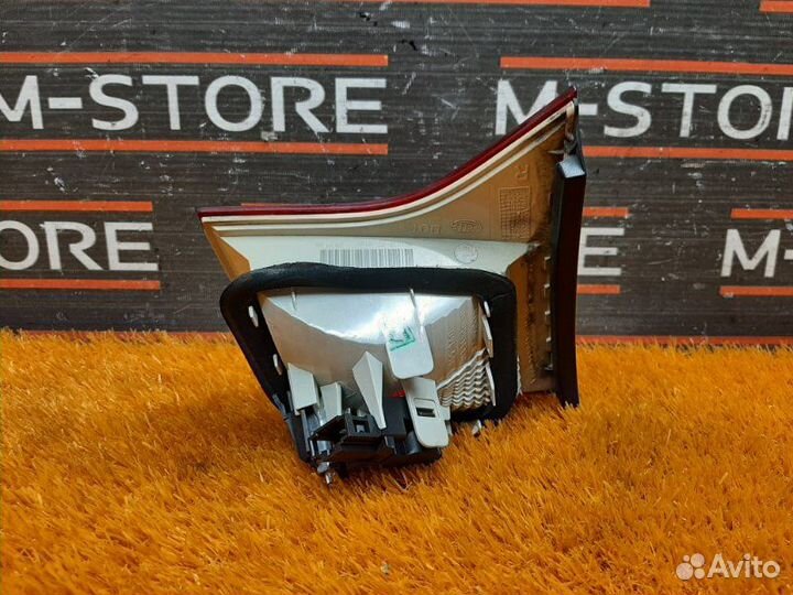 Фонарь крышки багажника задний правый Audi A4