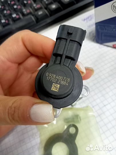 Регулятор давления топлива bosch