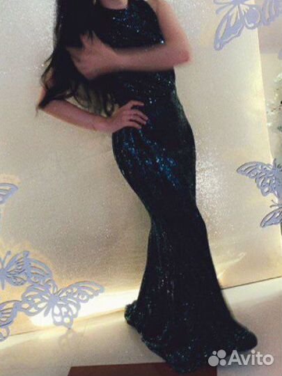 Вечернее платье