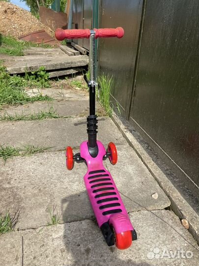 Самокат Scooters