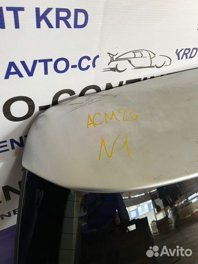 Дверь багажника Toyota Ipsum ACM26 2AZ