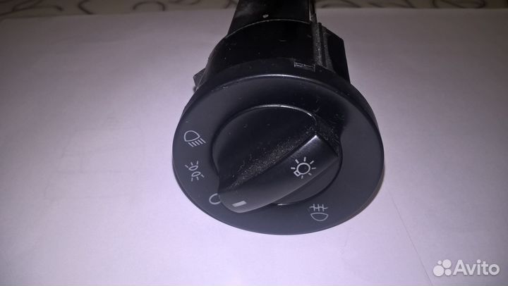 Продам переключатель 6Q0941531M VW polo