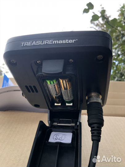 Металлоискатель Whites treasure master