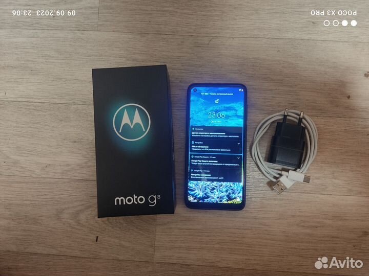 Motorola g8