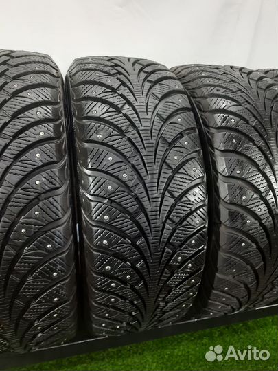 Sava Eskimo Stud 205/55 R16