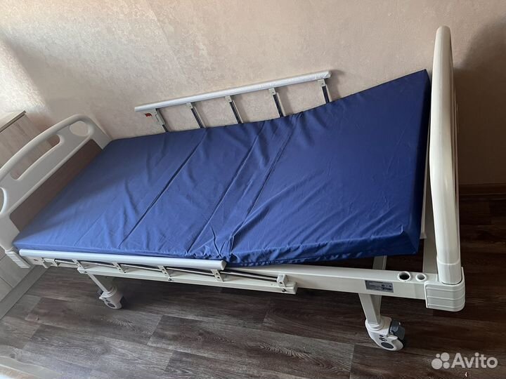 Кровать для лежачих больных