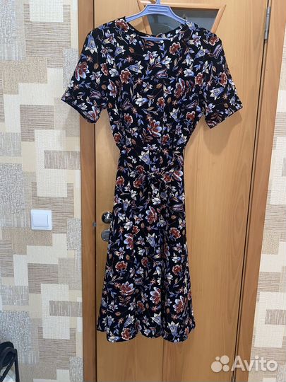 Платье женское