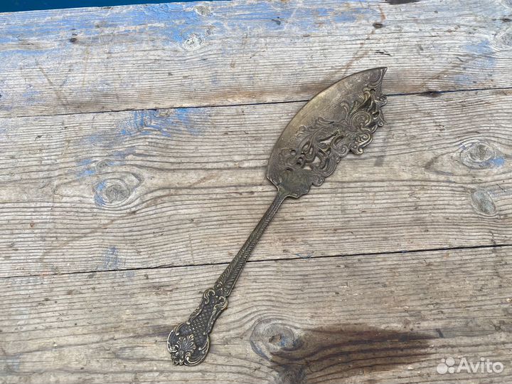 Лопатка для торта бронзовая винтаж редкость