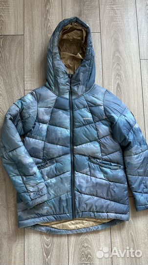 Продаю женскую куртку