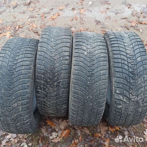 Michelin X-Ice North 3 215/65 R16