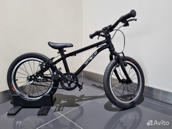 Детский велосипед JetCat Race Pro 16 Plus