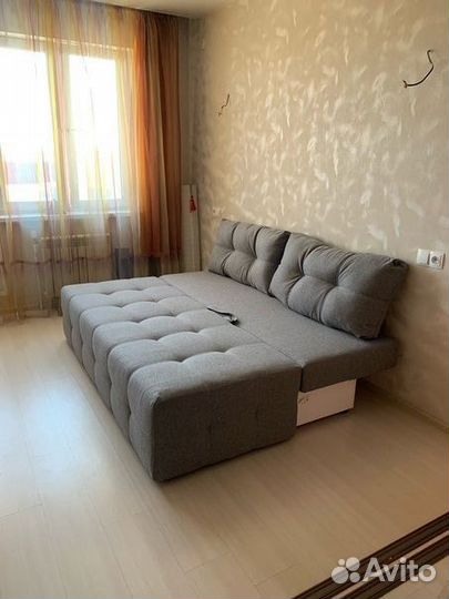 Диван без подлокотников раскладной в наличии