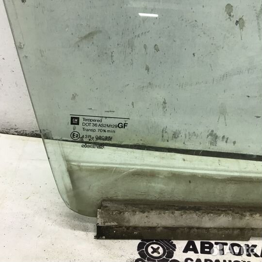 Стекло переднее правое Opel Vectra B