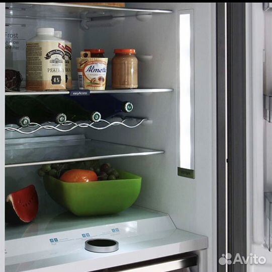 Холодильник Siemens iQ700 kg39